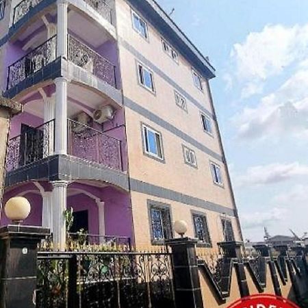 Residence Sighaka - Gold Apartment - Wifi, Gardien, Parking Douala Exteriör bild