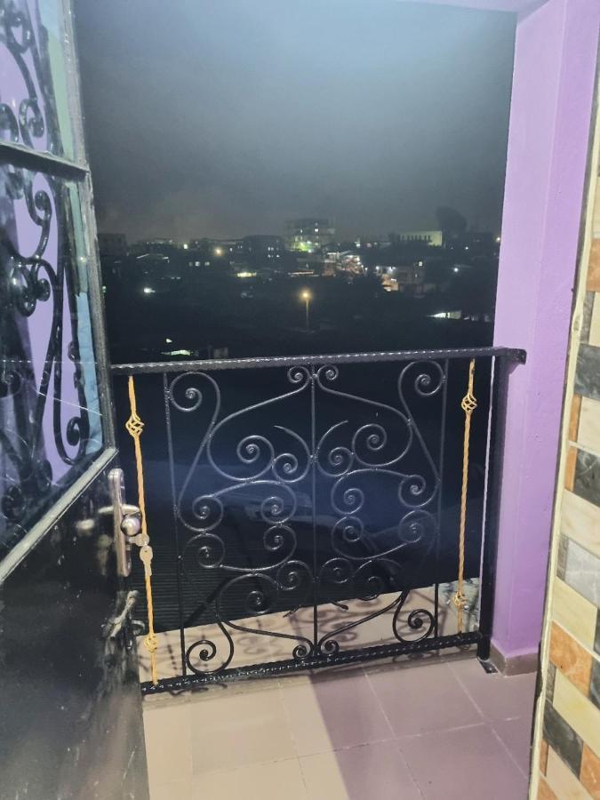Residence Sighaka - Gold Apartment - Wifi, Gardien, Parking Douala Exteriör bild